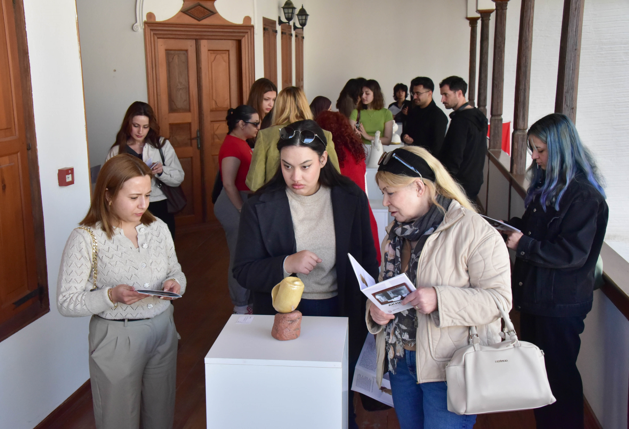 MSKÜ BİO’da “Akrom” Sergisi Sanatseverlerle Buluştu 