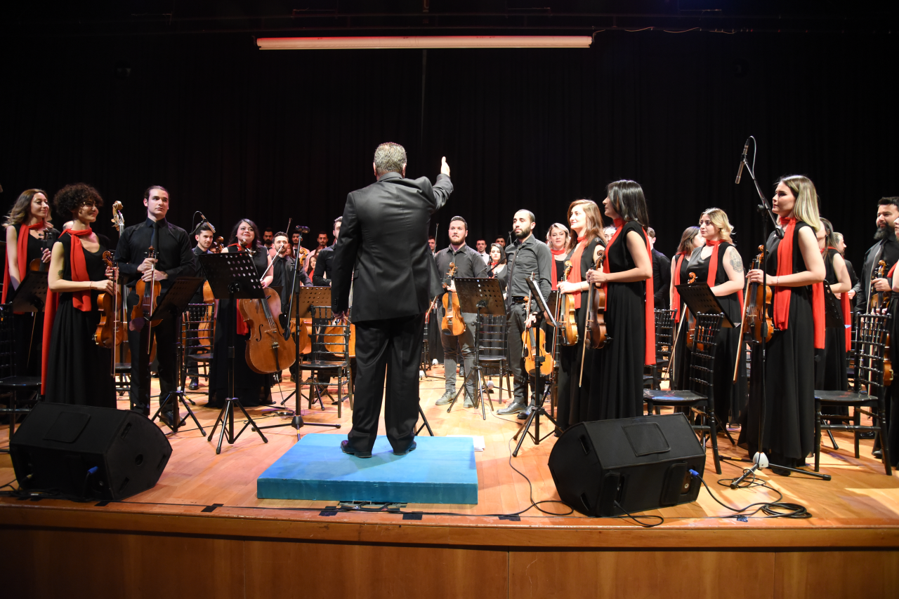 Senfonik Neşet Ertaş Türküleri Konserine Yoğun İlgi