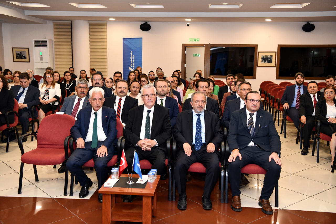 MSKÜ, Kurumsal Akreditasyon Belgesini Teslim Aldı