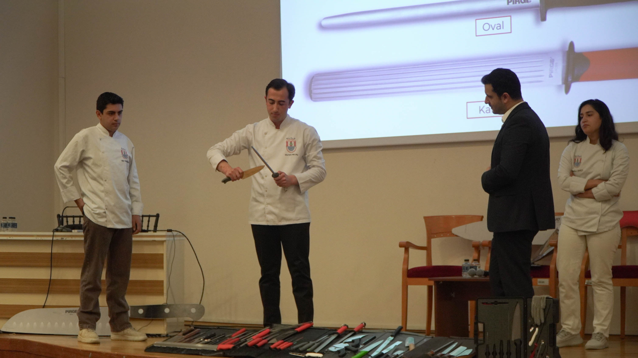 MSKÜ’de Bir İlk: Gastronomi Öğrencilerine Aşçı Ceketi Giydirildi