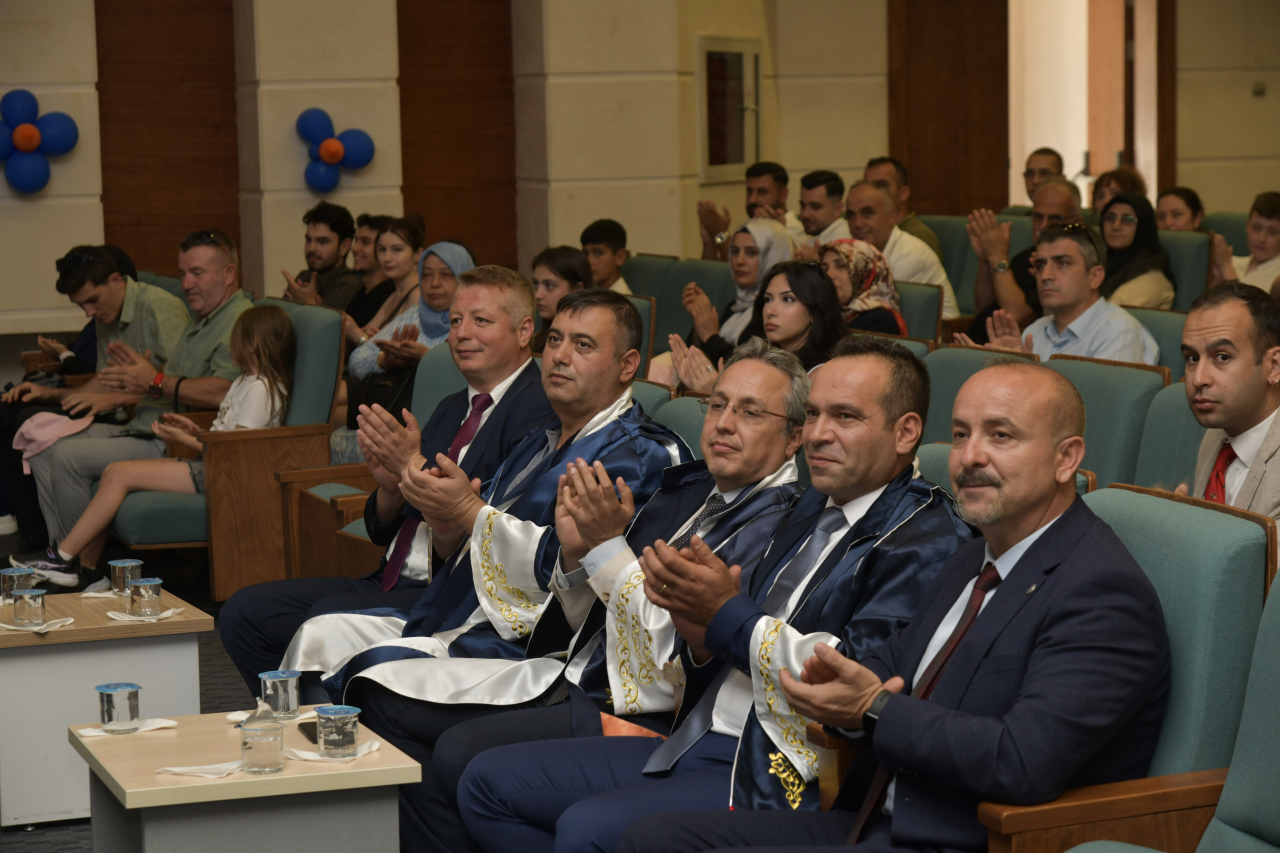 Muğla MYO ile Dalaman MYO’da Mezuniyet Sevinci