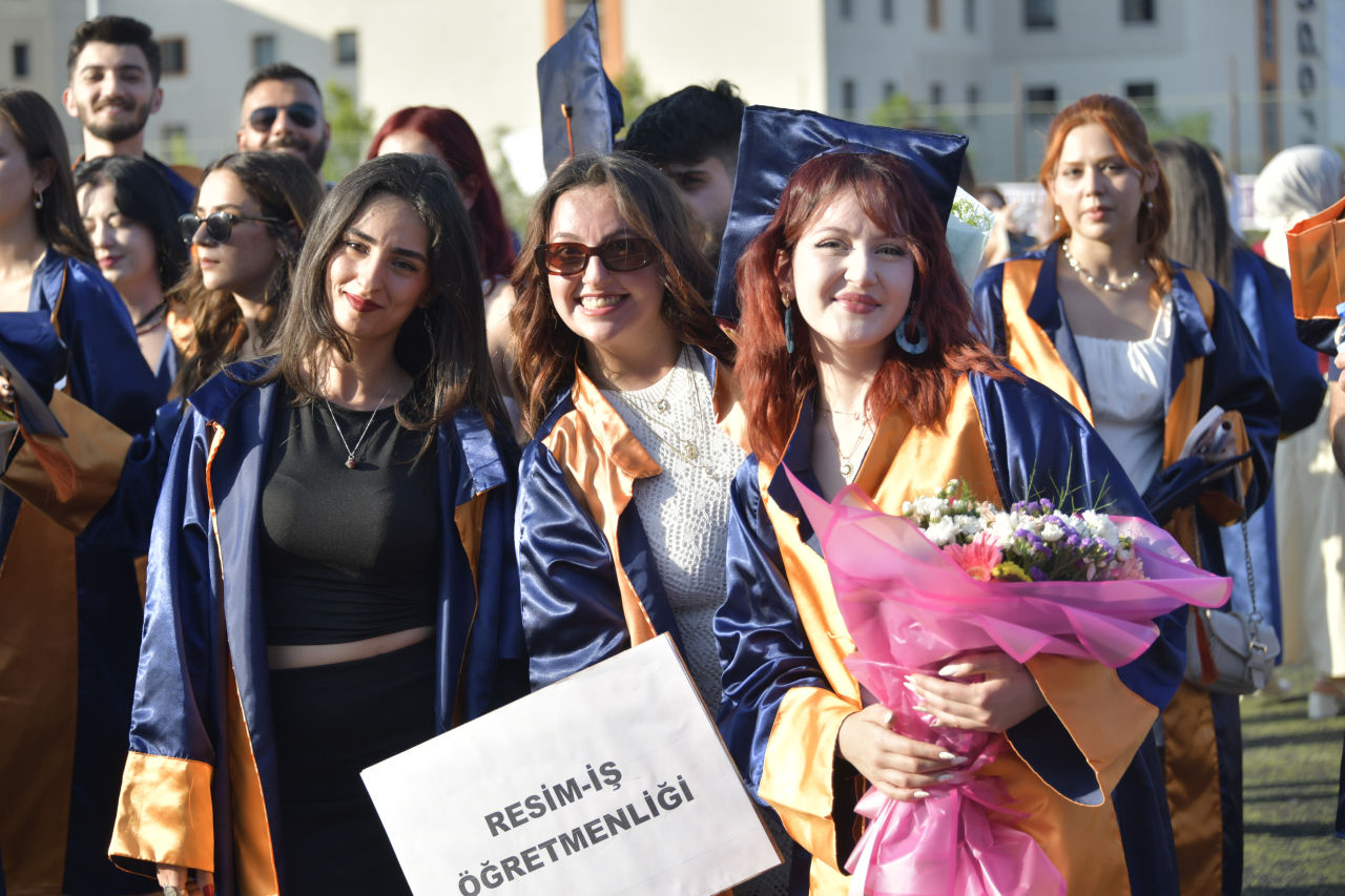 MSKÜ’lü Geleceğin Öğretmenleri Mezun Oldu