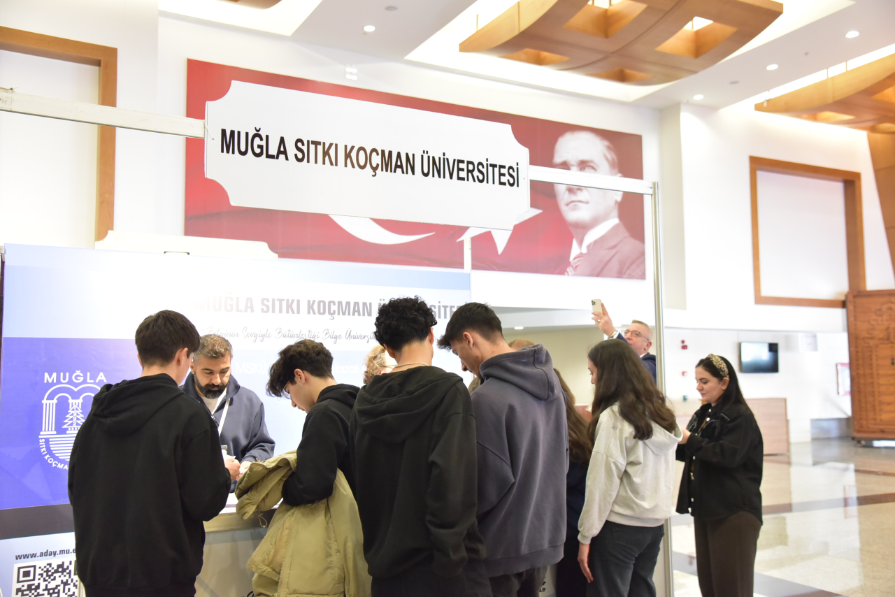 MSKÜ, Tercih ve Tanıtım Fuarında Aday Öğrencilerle Buluştu