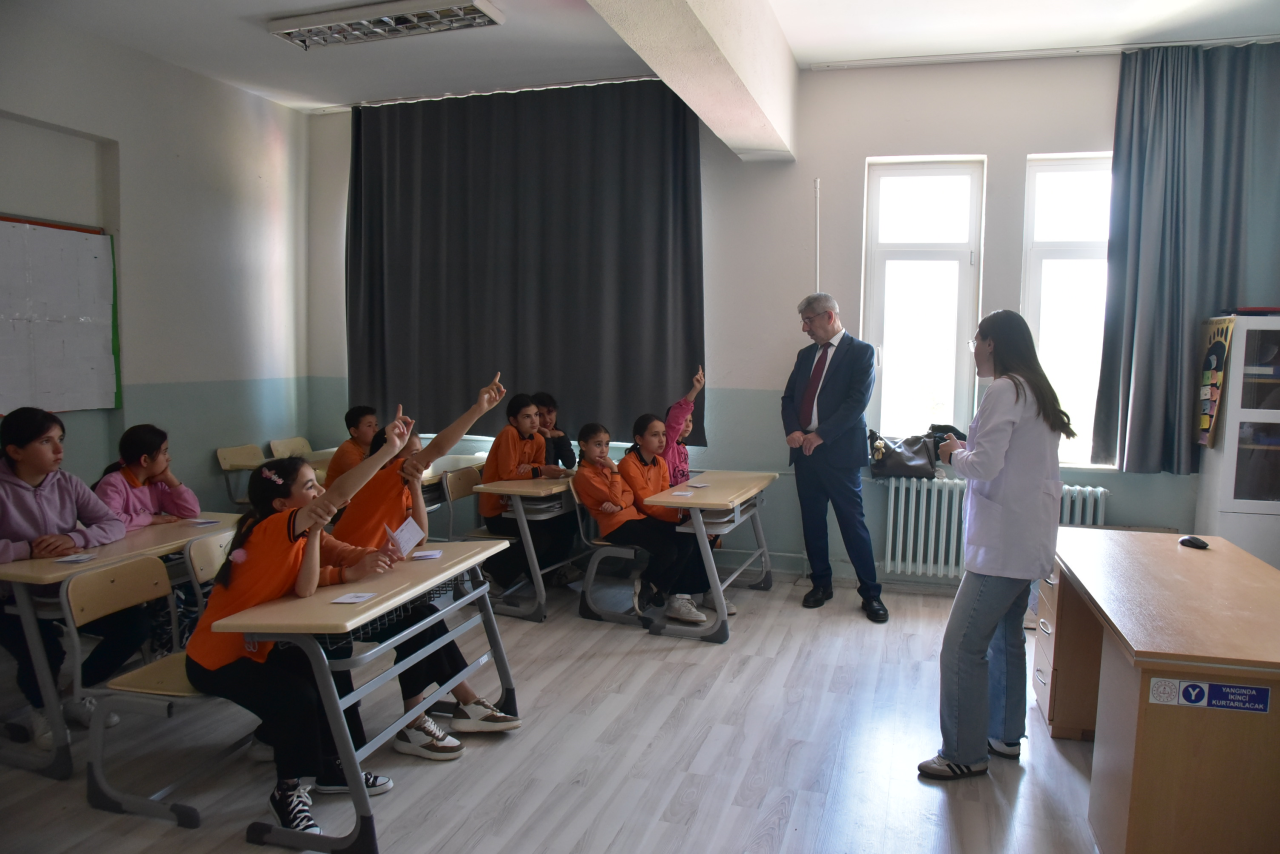MSKÜ’nün “Birlikte Gelişim Programı” Gazeller’de Devam Etti