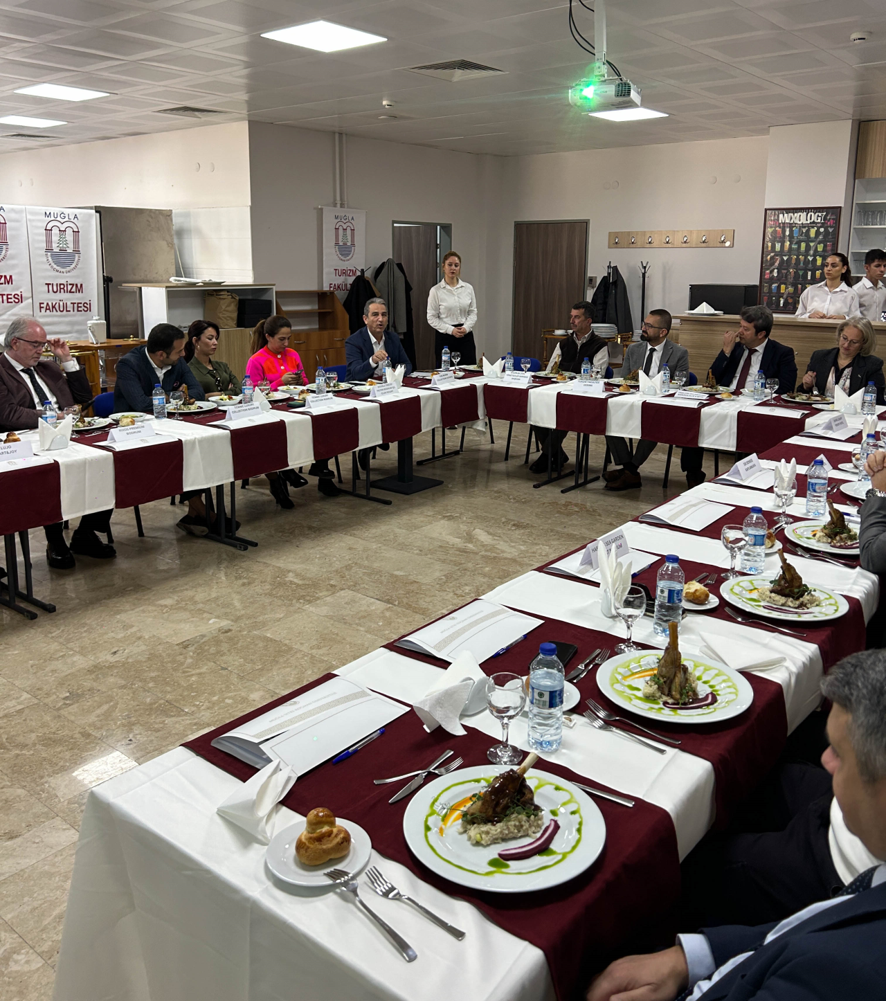 Turizm Fakültesi, Bodrum’un 5 Yıldızlı Otel Genel Müdürlerini Ağırladı 