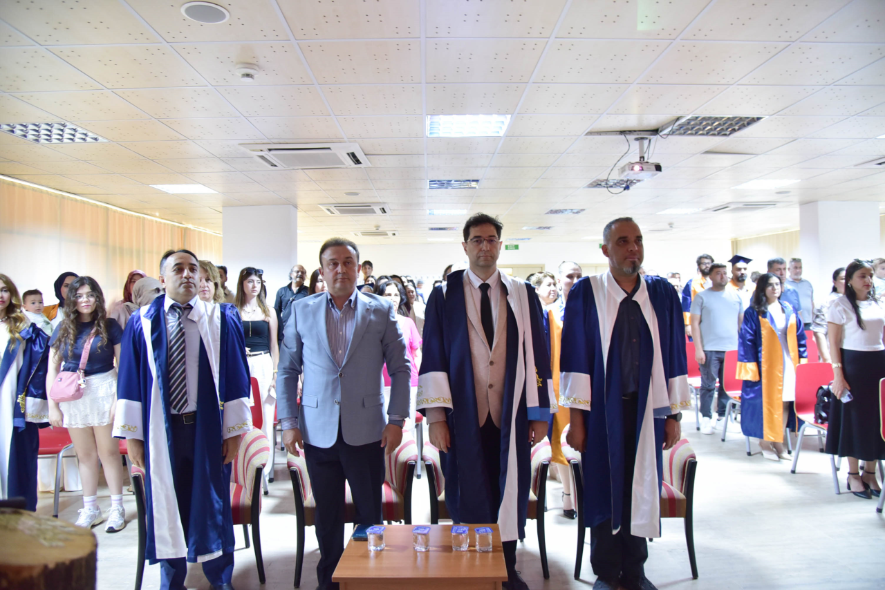 Su Ürünleri Fakültesi Mezunlarını Geleceğe Uğurladı