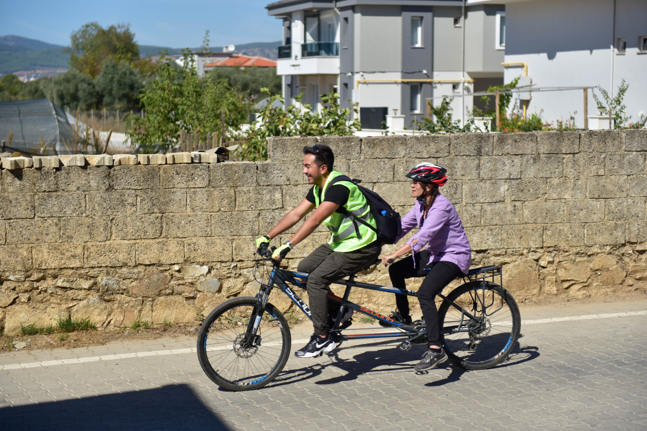 Engelsiz Tandem Bisiklet Turu Düzenlendi
