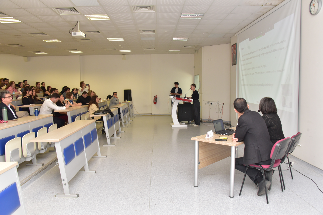 Tıp Fakültesi’nde “III. Bilim Şenliği” Gerçekleştirildi