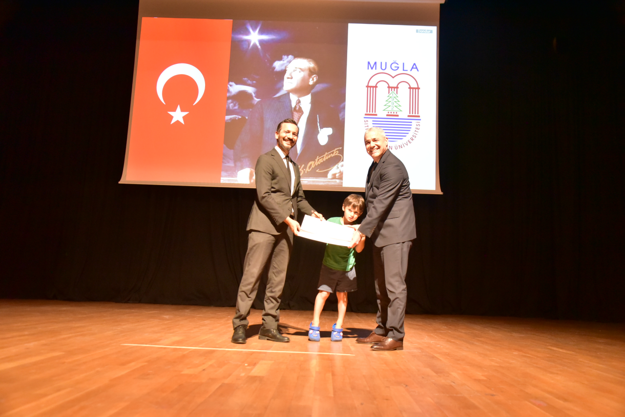 MSKÜ’de Akademik ve İdari Personel İçin Gurur Günü