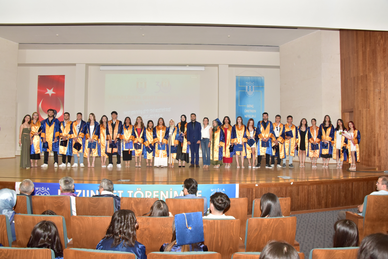 Kavaklıdere ve Ula MYO Mezunlarını Uğurladı