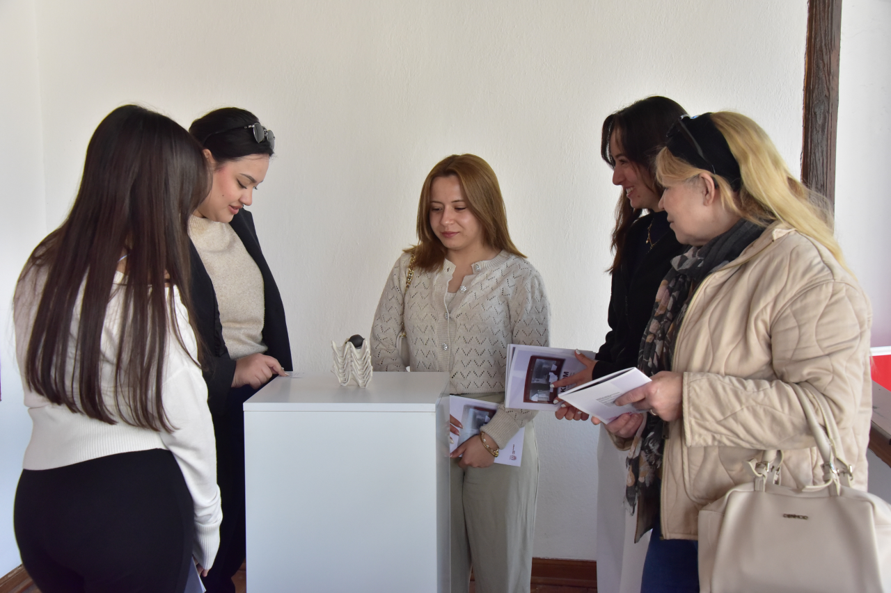 MSKÜ BİO’da “Akrom” Sergisi Sanatseverlerle Buluştu 