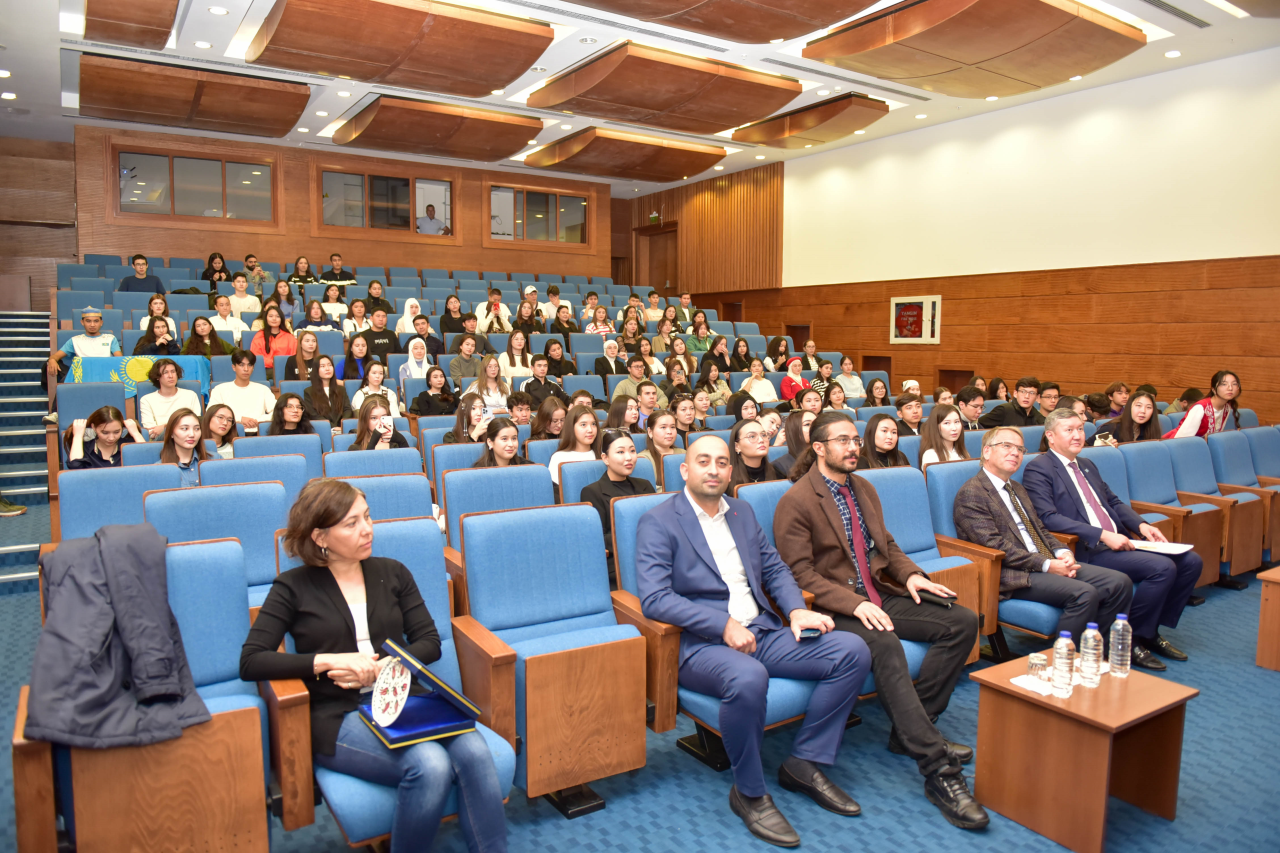 Kazakistan Cumhuriyeti Antalya Başkonsolosu Kanafeyev’den MSKÜ’ye Ziyaret