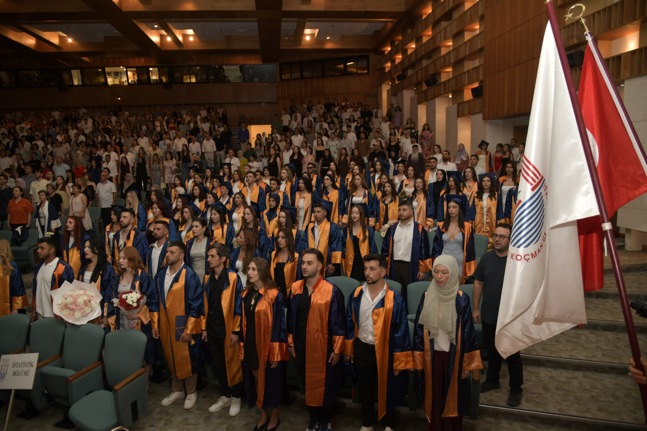 MSKÜ Fen-Edebiyat Fakültesi Mezunlarını Gururla Uğurladı