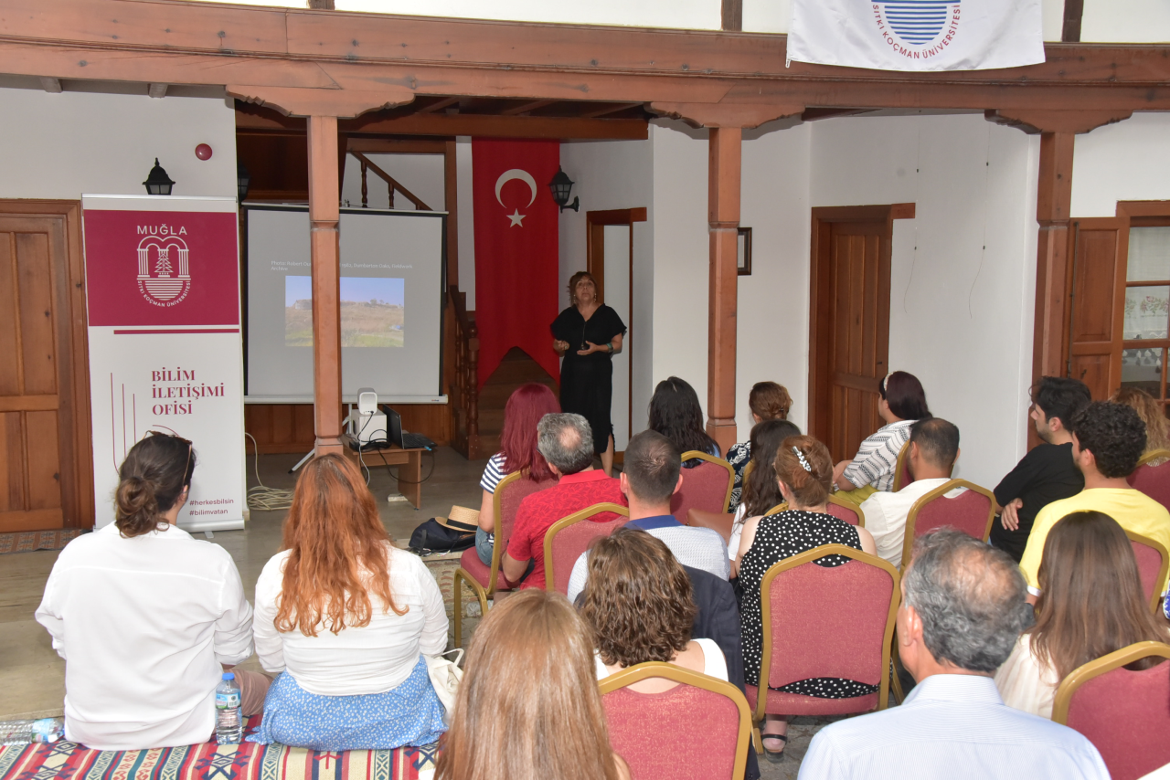 Bilim Kafe’de Bu Kez Arkeoloji Konuşuldu: Kadıkalesi’nden Bizans’a Yolculuk 