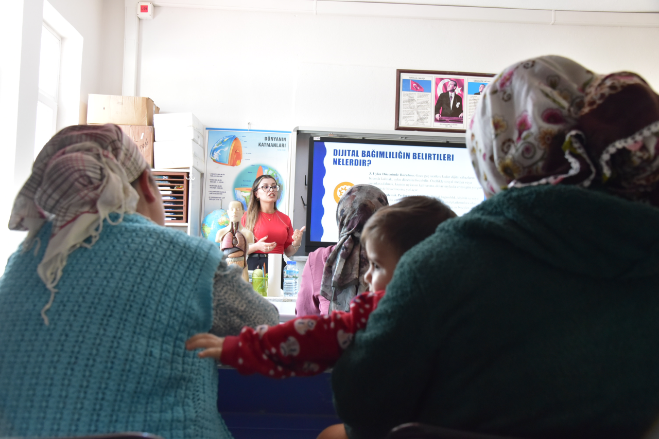 MSKÜ’nün “Birlikte Gelişim Programı” Gazeller’de Devam Etti