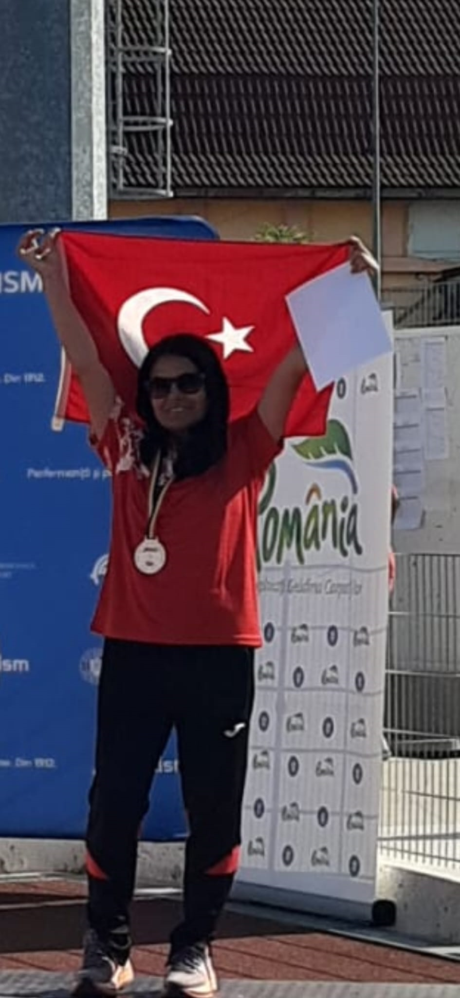 MSKÜ Ailesinin Başarısı Uluslararası Arenada Taçlandı