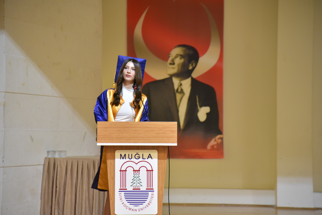 Dalaman MYO’da Mezuniyet Heyecanı 