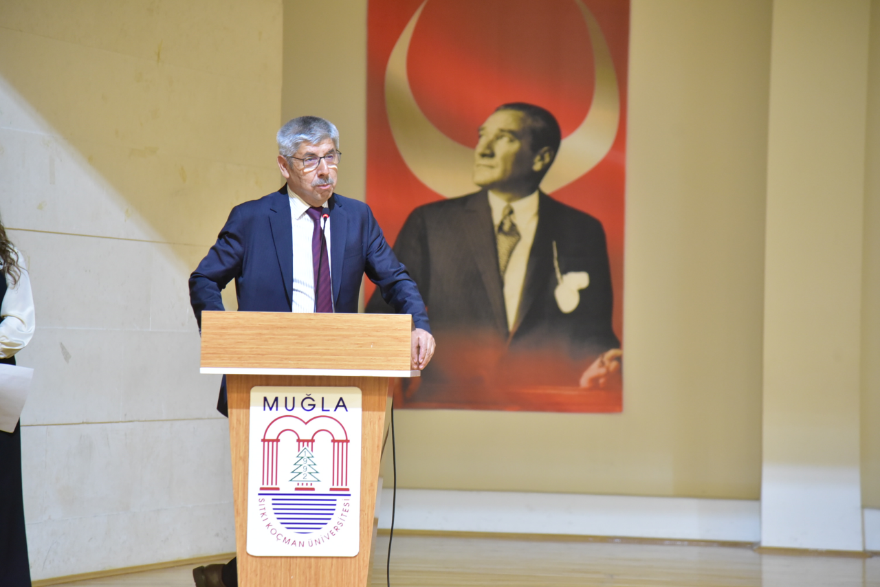 Anadolu Arkeolojisinin Duayeni Fahri Işık, MSKÜ’de Öğrencilerle Buluştu