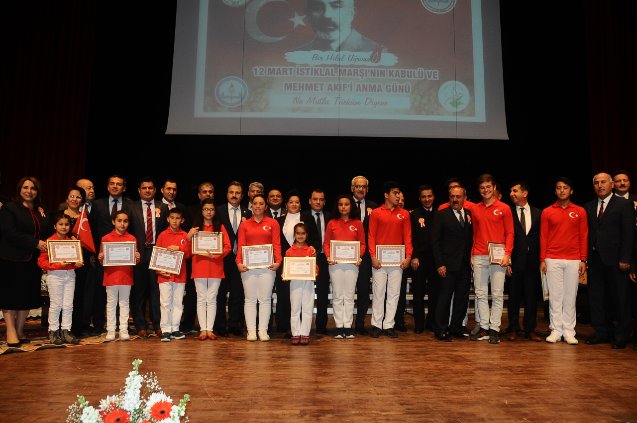 Rektörümüz, İstiklal Marşı’nın Kabulü ve Mehmet Akif Ersoy’u Anma Programına Katıldı