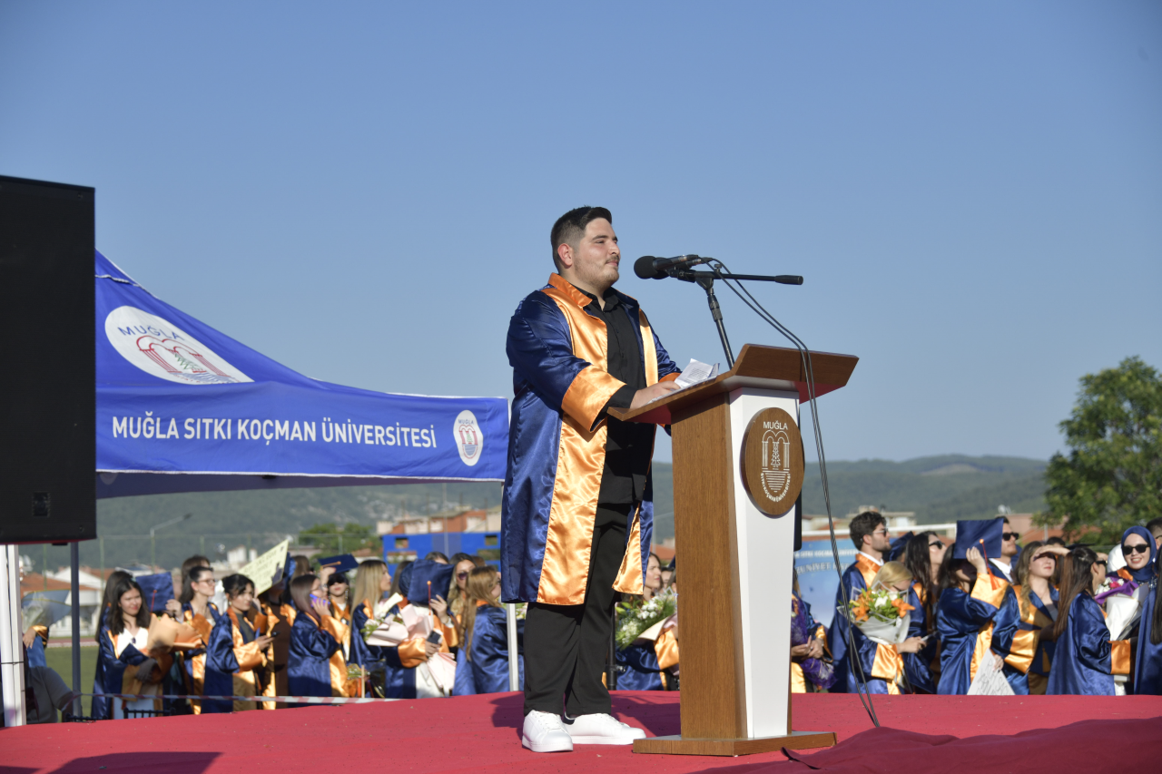 Geleceğin Öğretmenleri MSKÜ’den Mezun Oldu