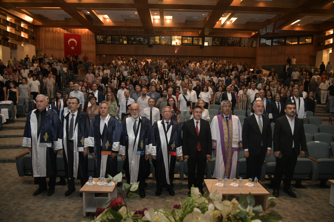 MSKÜ’lü Hekim Adayları Beyaz Önlüklerini Giydi