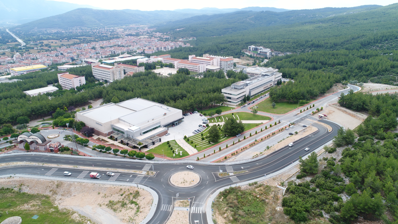 MSKÜ, Times Higher Education Dünya Üniversiteler Sıralamasına Girmeyi Başardı