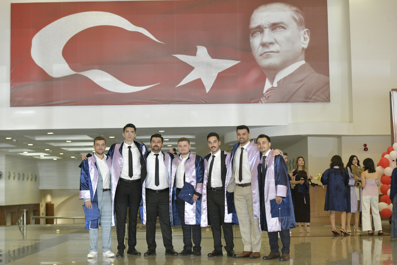 MSKÜ’lü Diş Hekimleri Geleceğe Uğurlandı