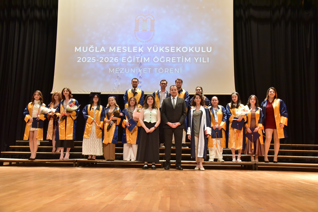 Muğla MYO’da Mezuniyet Sevinci