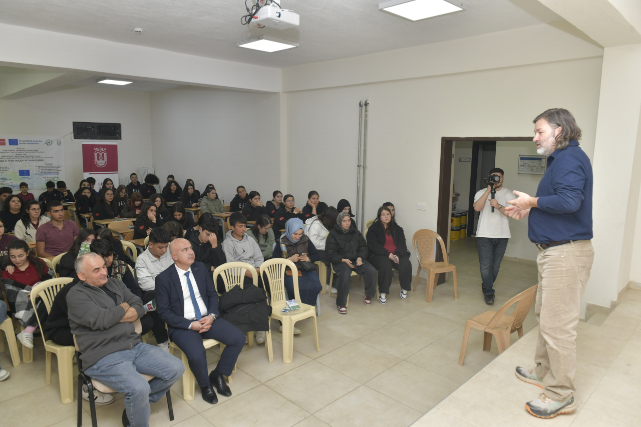 GREENLIGHT Projesi Kapsamında Enerji Okuryazarlığı Etkinliği Gerçekleştirildi