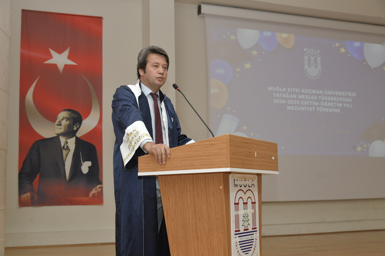 Ortaca ve Yatağan MYO’da Mezuniyet Sevinci