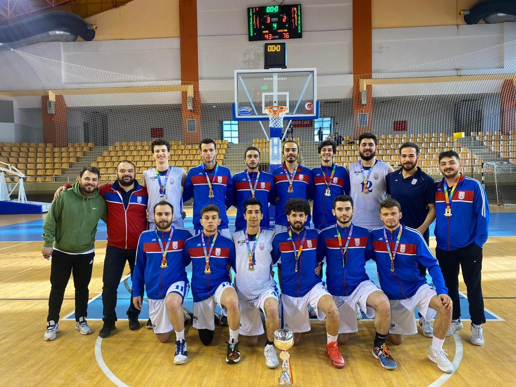 MSKÜ Basketbol takımları, Namağlup Şampiyon