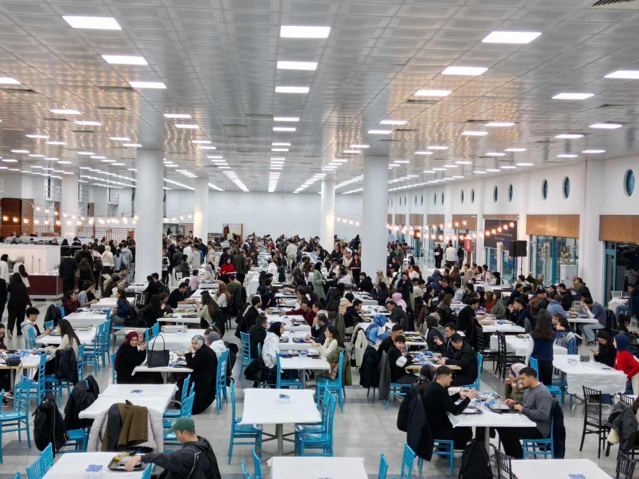 MSKÜ’de Ramazan Sofrası: Öğrenciler ve Protokol Aynı Sofrada