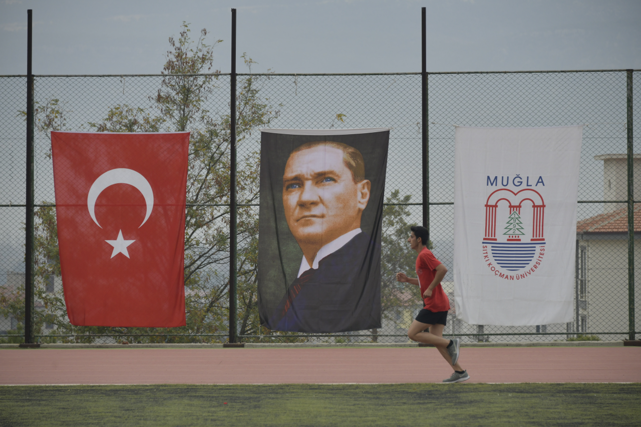 MSKÜ’de Atatürk