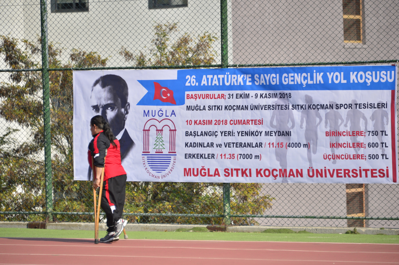 Atatürk’e Saygı Gençlik 26. Yol Koşusu Gerçekleştirildi