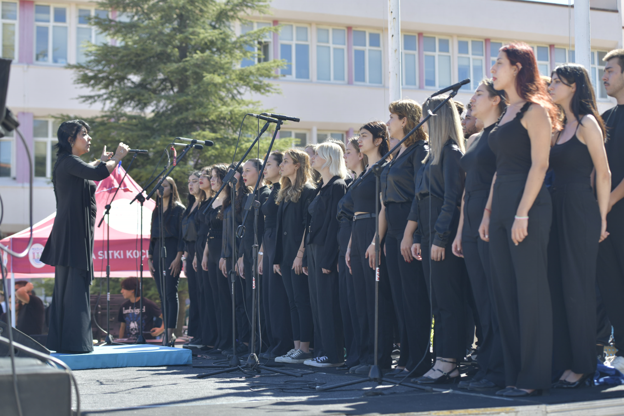 MSKÜ Öğrencilerine “Hoş Geldin” Dedi