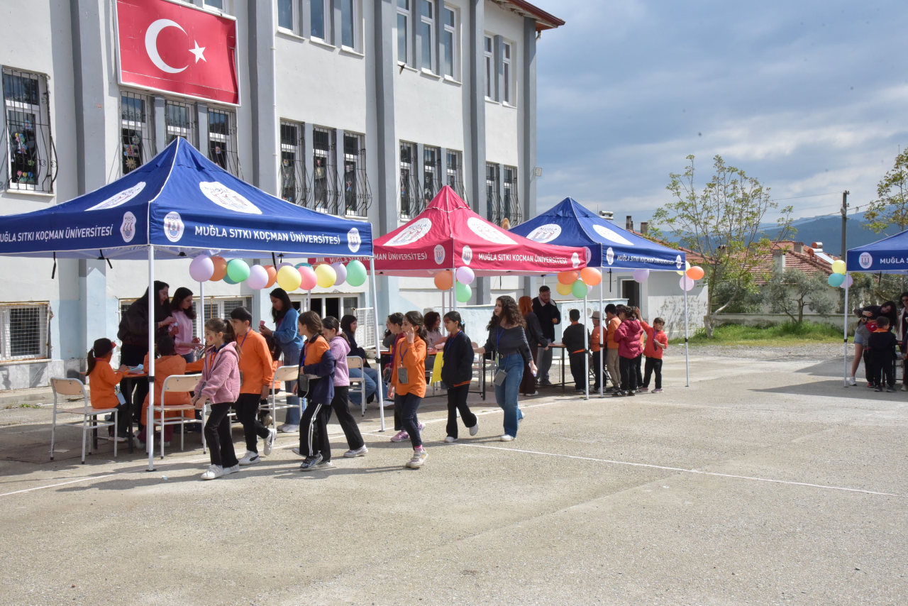 MSKÜ’nün “Birlikte Gelişim Programı” Gazeller’de Devam Etti
