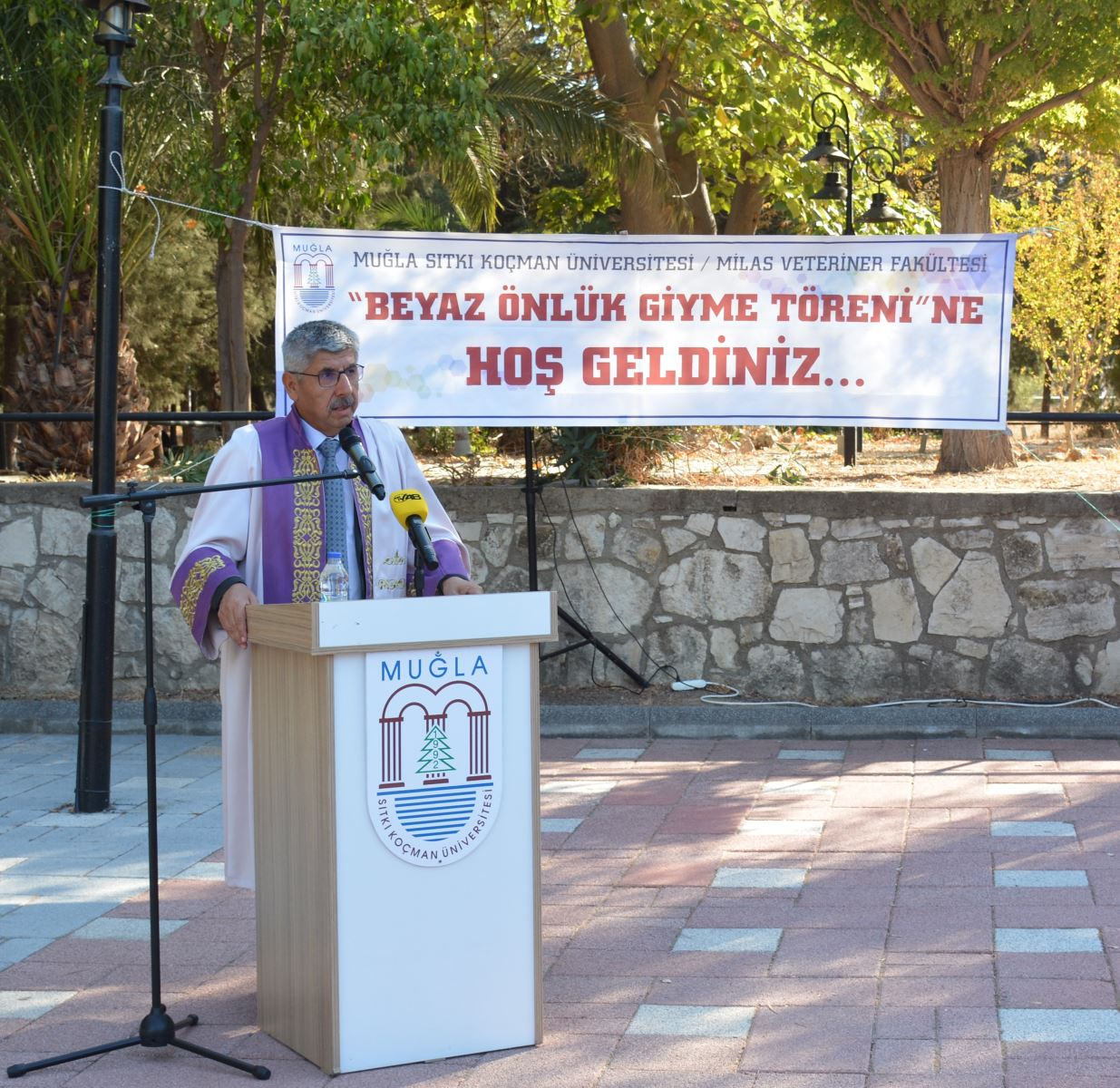 Geleceğin Veteriner Hekimleri Beyaz Önlüklerini Giydi  