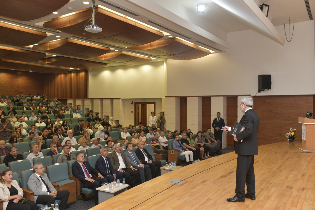 15 Temmuz’un Tanığı Prof. Dr. Necdet Ünüvar, MSKÜ’de Konuştu