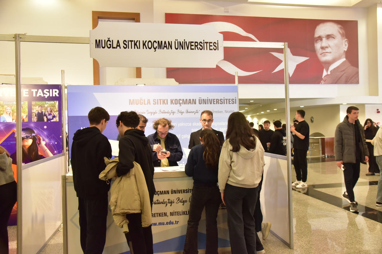 MSKÜ, Tercih ve Tanıtım Fuarında Aday Öğrencilerle Buluştu