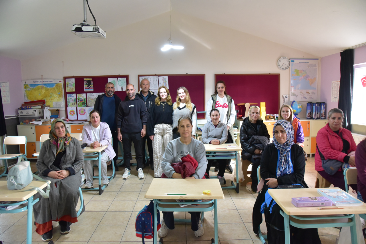 MSKÜ Toplumla Buluşmayı Sürdürüyor: Çıtlık İlkokulu’nda Kapsamlı Sağlık ve Eğitim Desteği