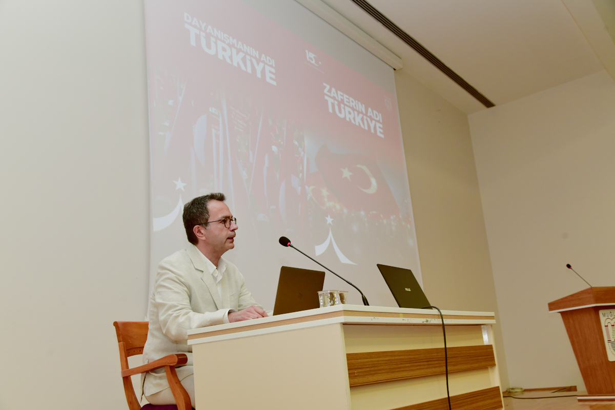 MSKÜ’de “Atatürk ve Demokrasi” Konferansı Yoğun İlgi Gördü