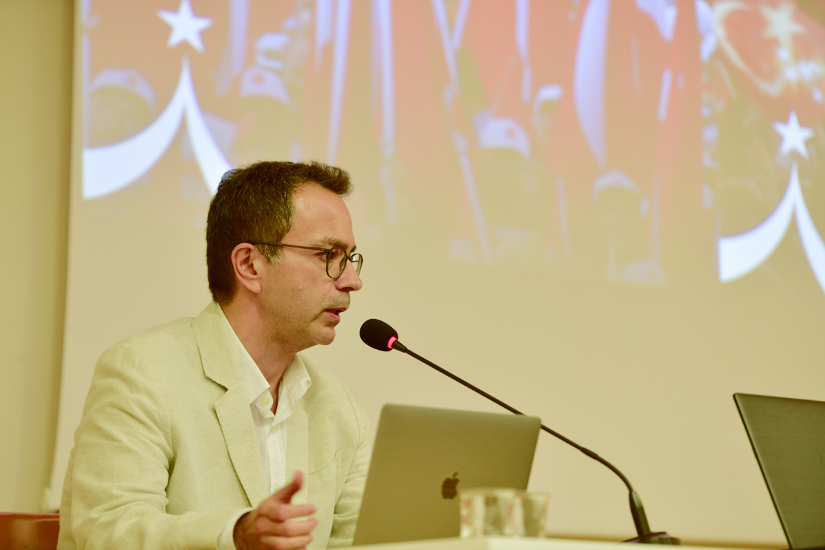 MSKÜ’de “Atatürk ve Demokrasi” Konferansı Yoğun İlgi Gördü