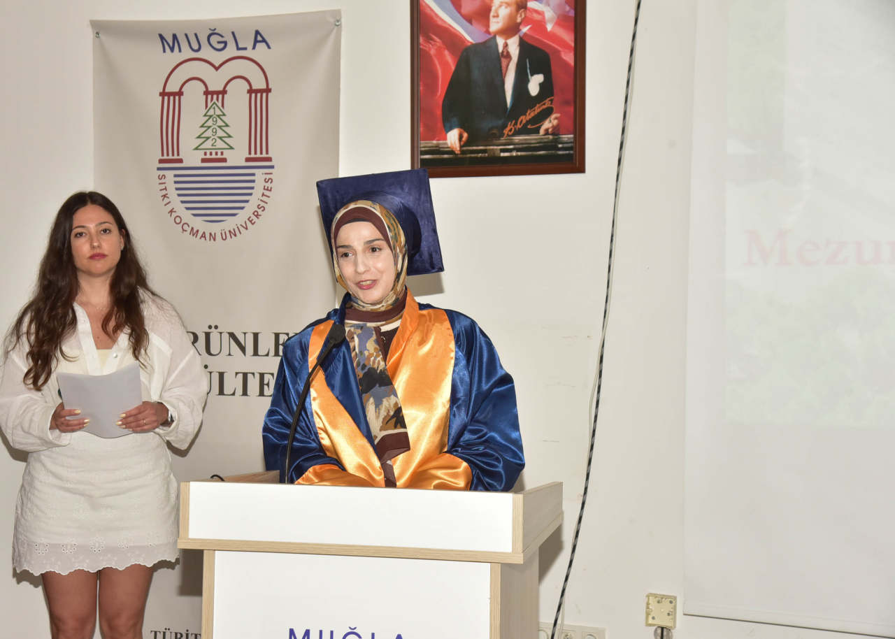 Su Ürünleri Fakültesi Mezunlarını Geleceğe Uğurladı
