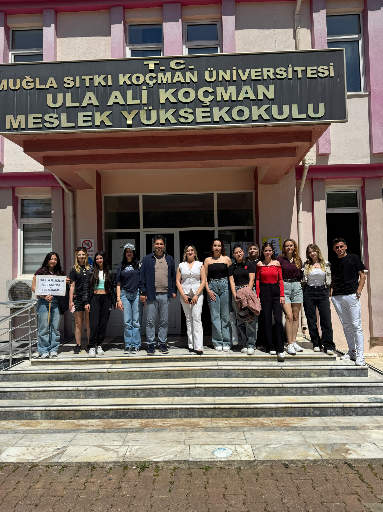 Gençlerden Örnek Davranış: Ula Gölet’inde Temizlik Seferberliği