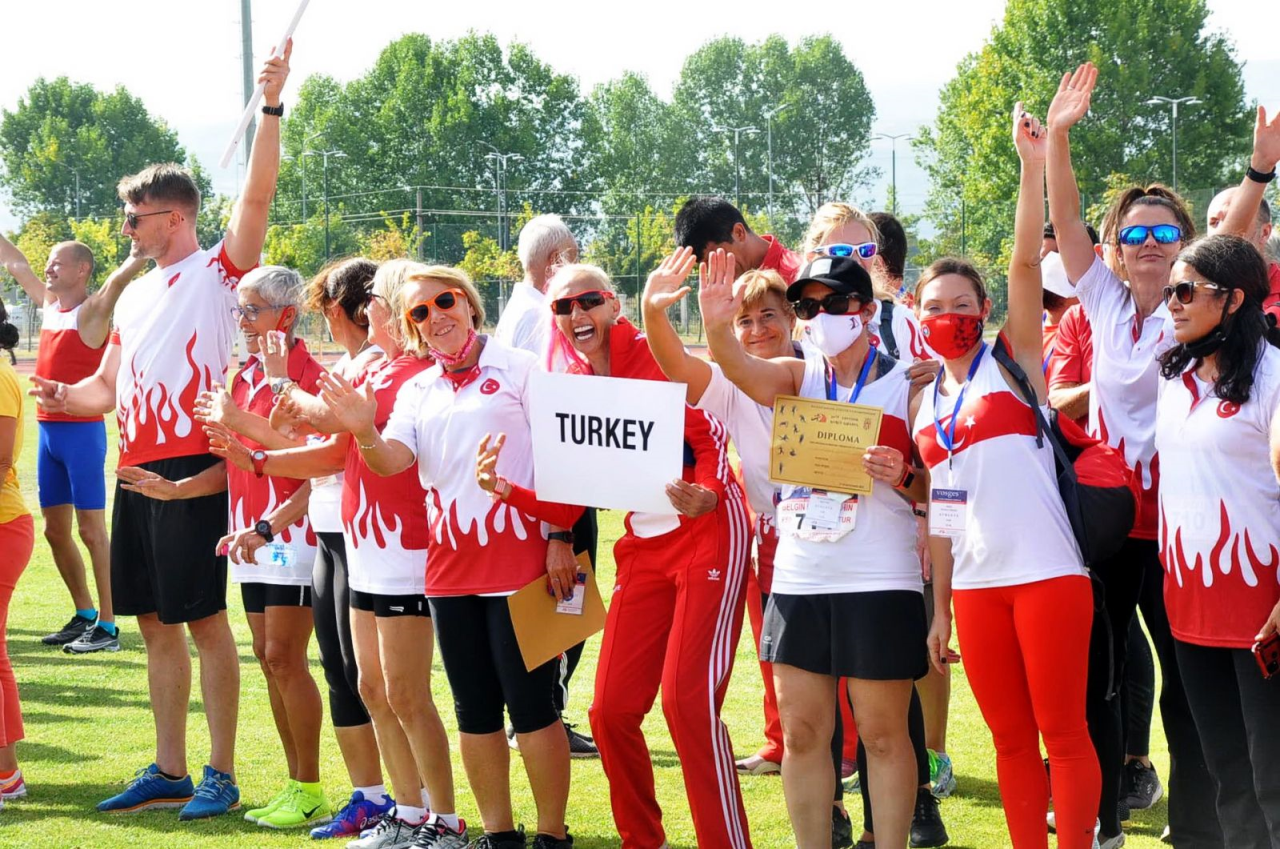Öğretim Üyemiz Balkan Masterlar Atletizm Şampiyonasında Göğsümüzü Kabarttı