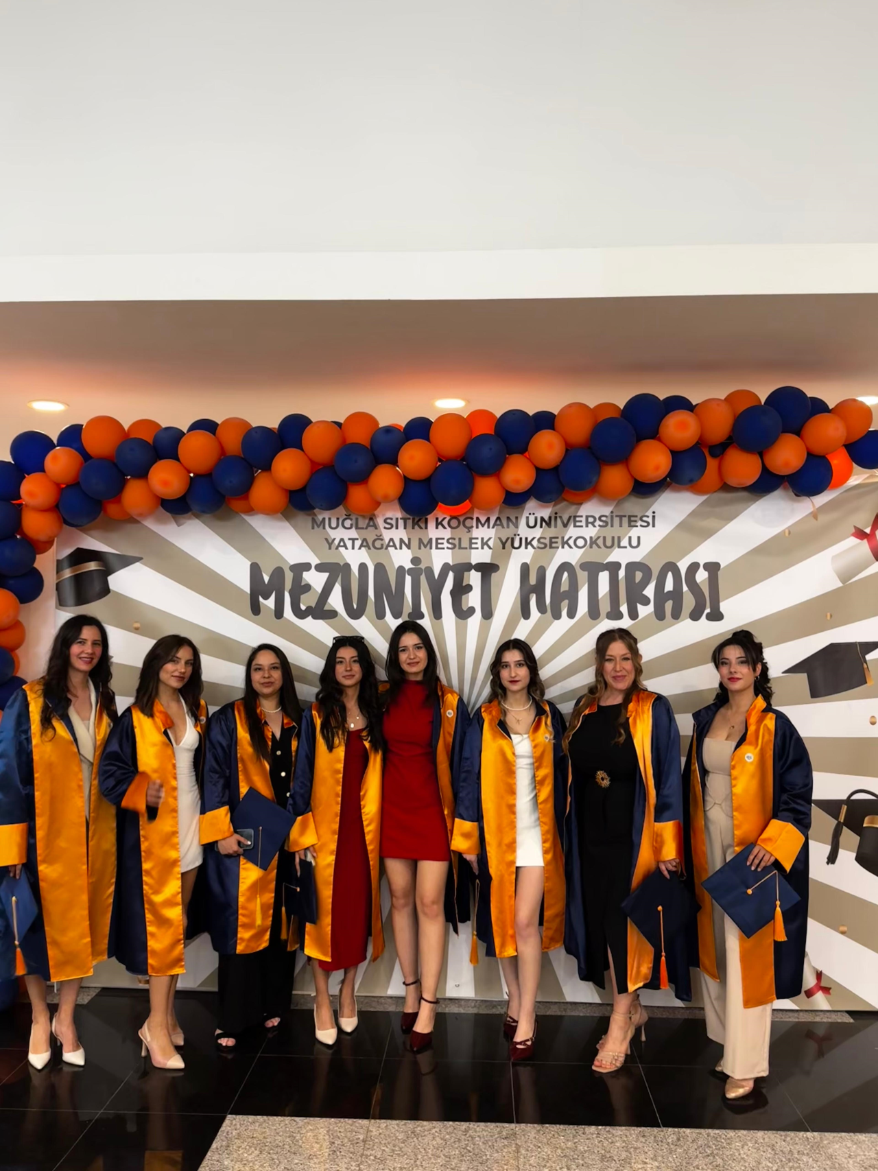 Ortaca ve Yatağan MYO’da Mezuniyet Sevinci