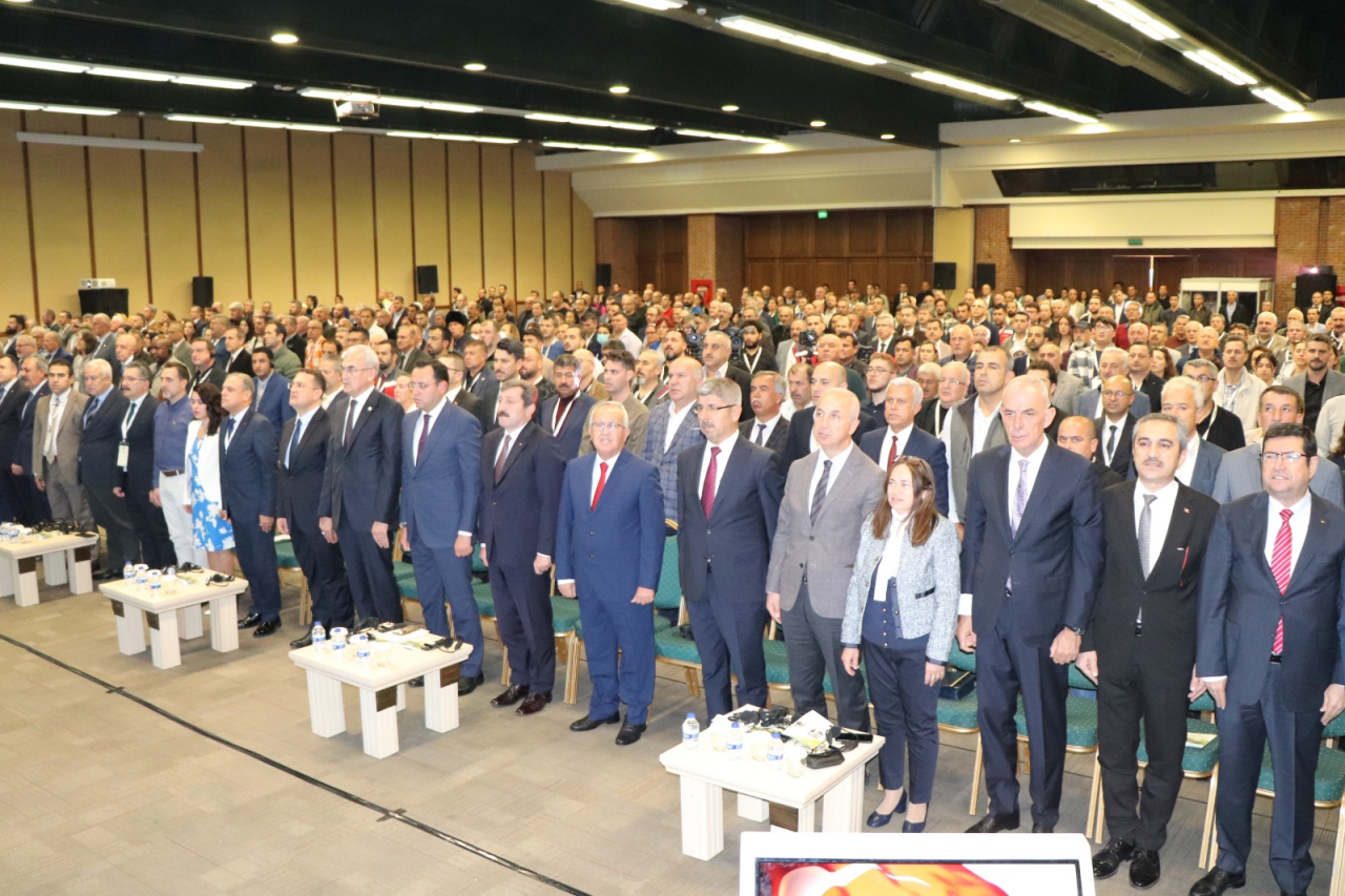 Uluslararası Muğla Arıcılık ve Çam Balı Kongresi Düzenlendi