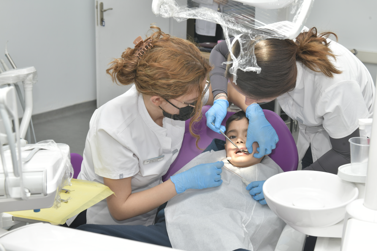 Diş Hekimliği Fakültesi’nde Pedodonti Kliniği Hizmete Girdi
