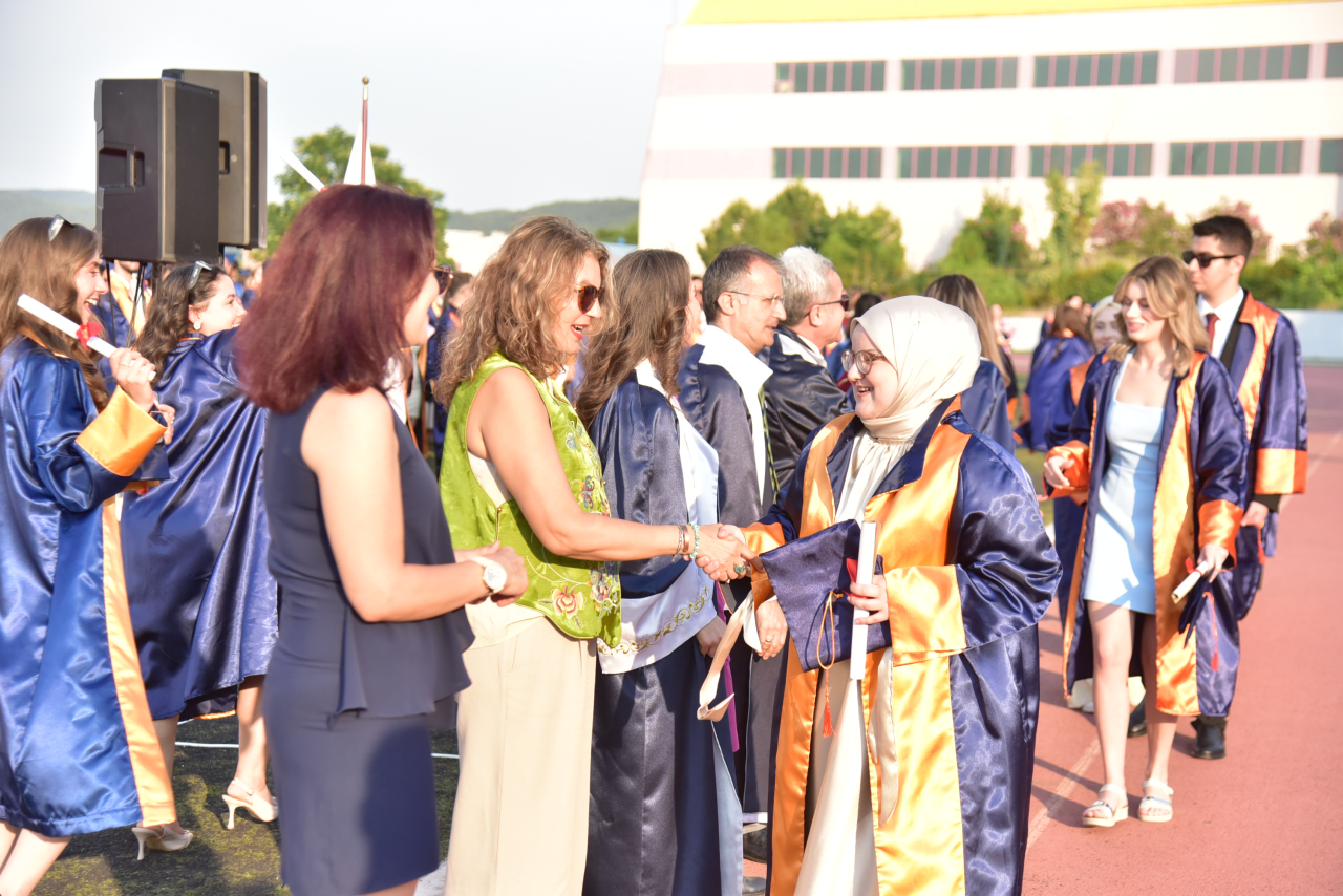 Sağlık Bilimleri Fakültesi’nden Yeni Mezunlar Sektöre Hazır