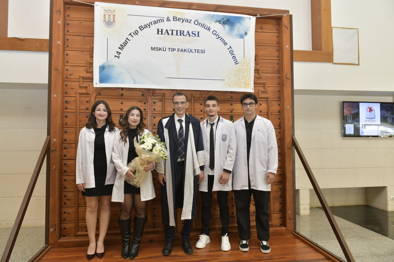 MSKÜ’de Beyaz Önlük Heyecanı: Geleceğin Hekimleri Mesleğe İlk Adımını Attı